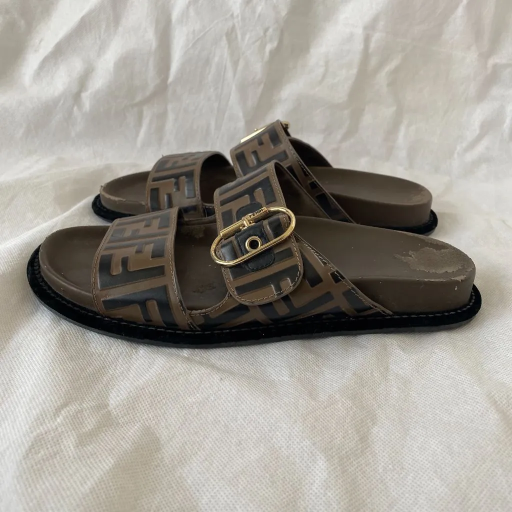 Fendi brown leather FF buckle slides, 38