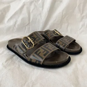 Fendi brown leather FF buckle slides, 38
