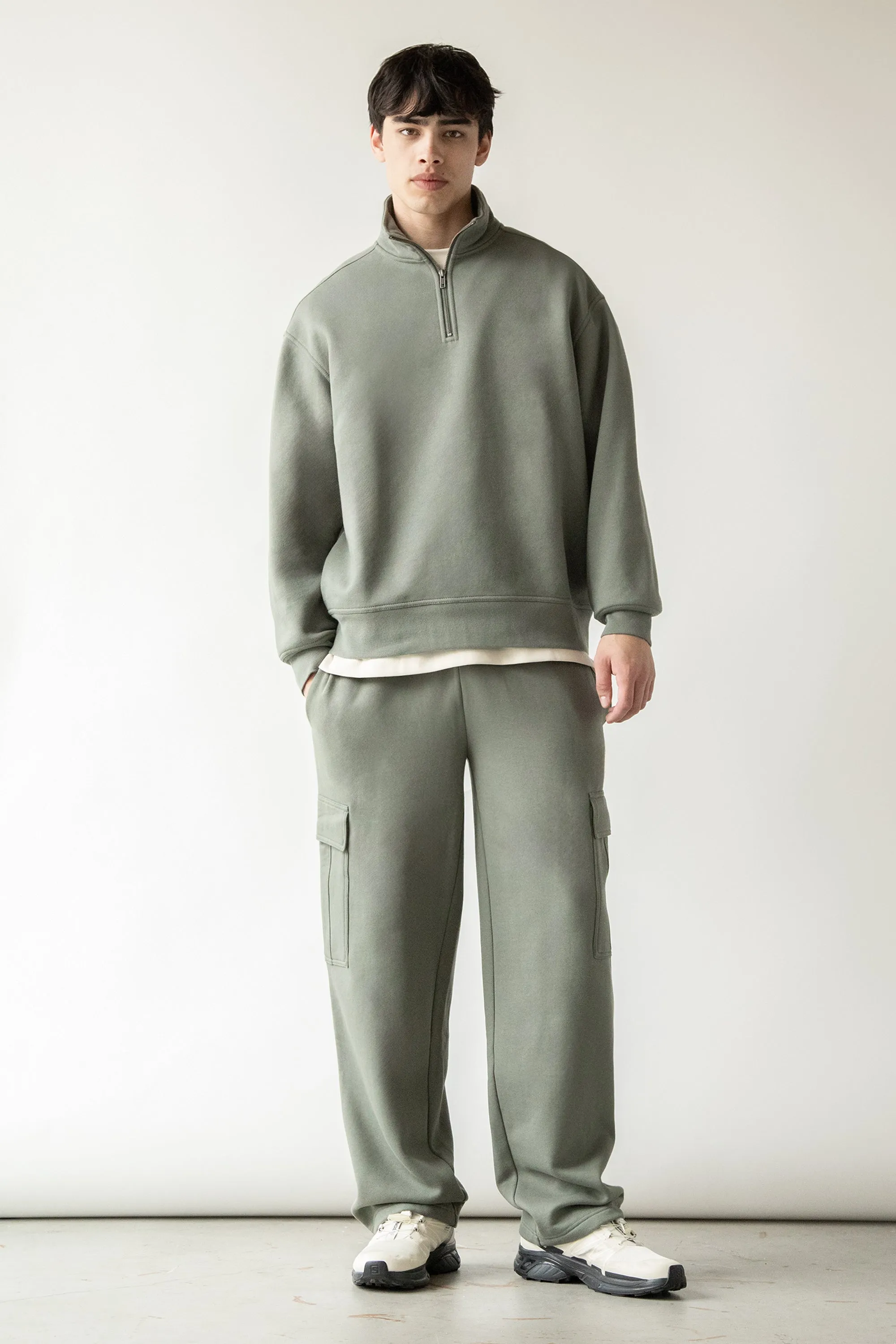 HALF-ZIP SWEATSHIRT