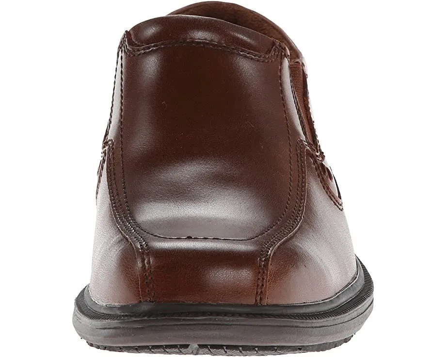 Loafers Bleeker Street Bicycle Toe Slip-On with KORE Slip Resistant Walking Comfort Technology Nunn Bush, cognac