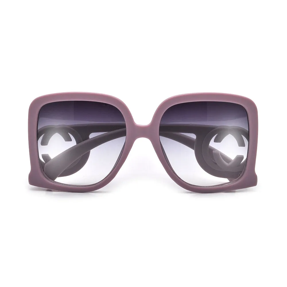 OVERSIZED TRENDY FASHION C LOGO SQUARED SUNNIES