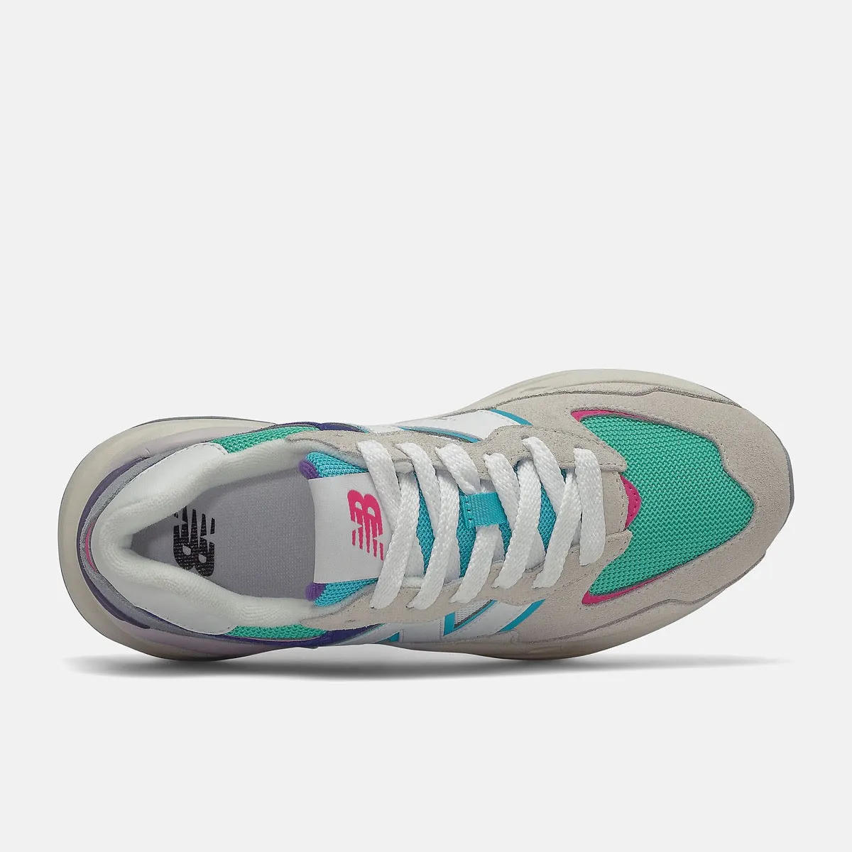 Scarpe Donna NEW BALANCE Sneakers 5740 in Suede e Mesh colore Astral Glow e Prism Purple
