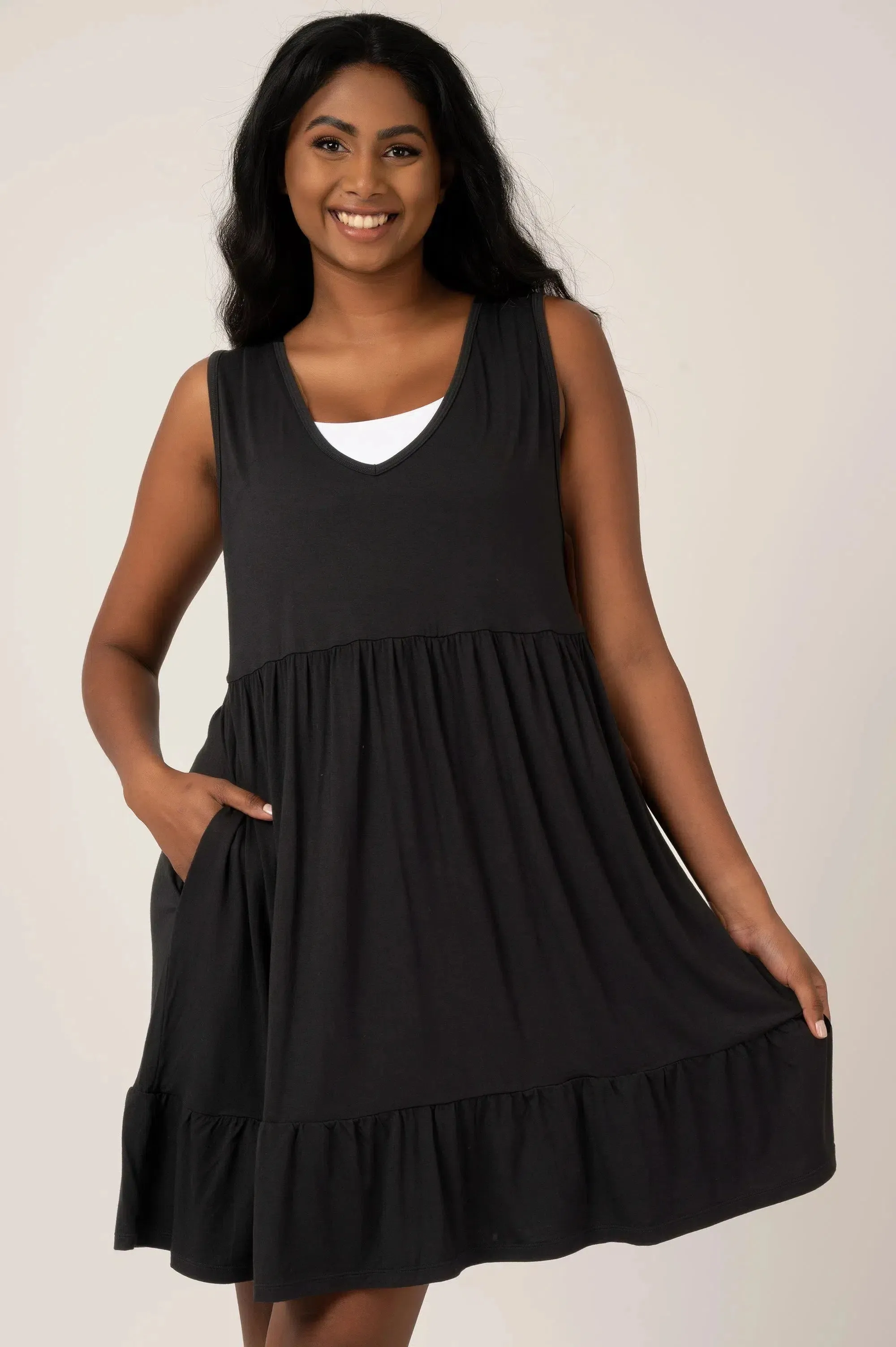 Slinky To Touch Sleeveless Baby Doll Tiered V Neck Mini Dress - Black