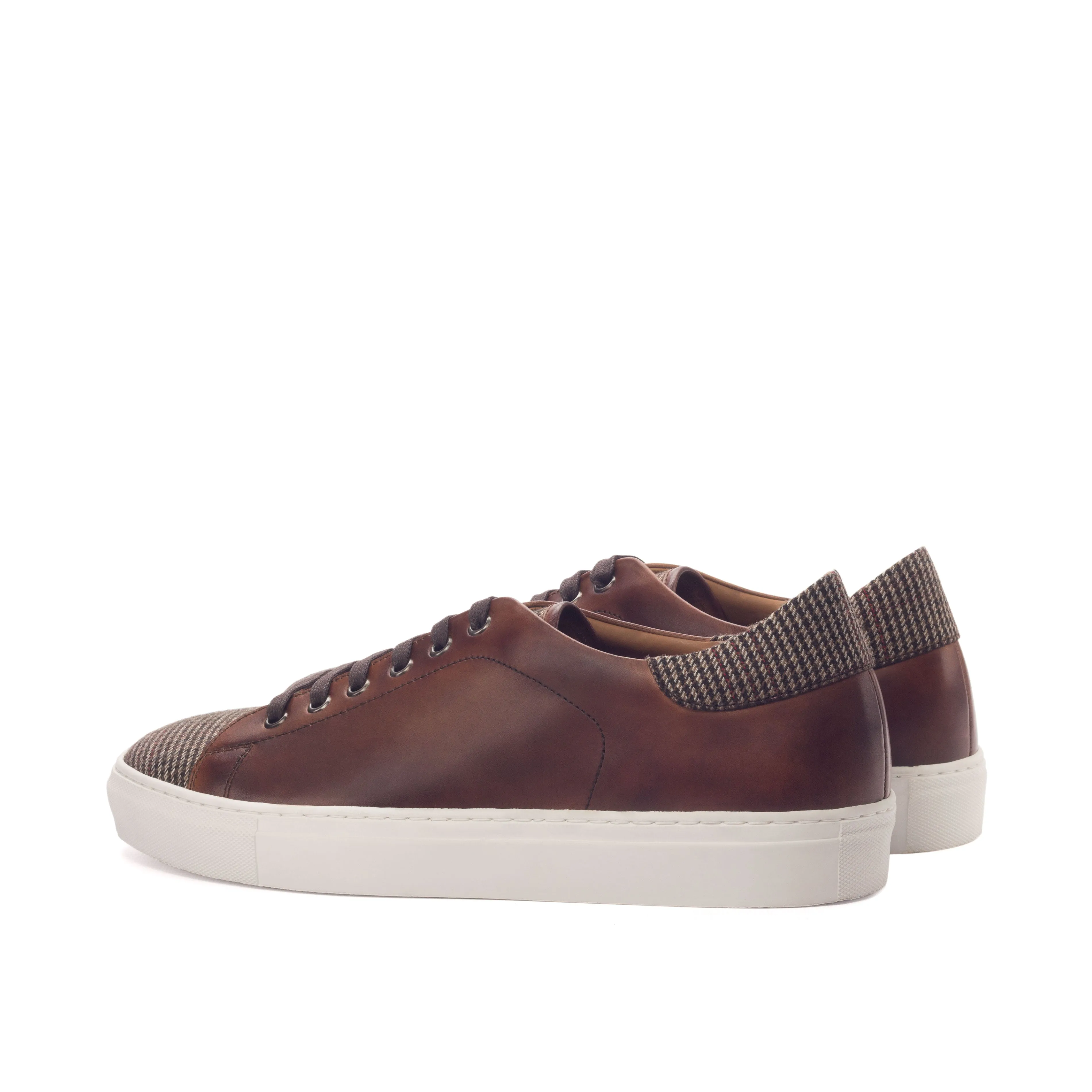 The Trainer • Brown & Tweed
